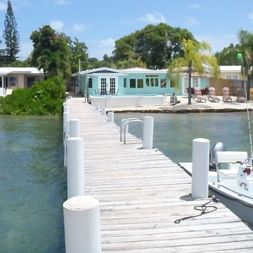 Rent My Island LLC Logo