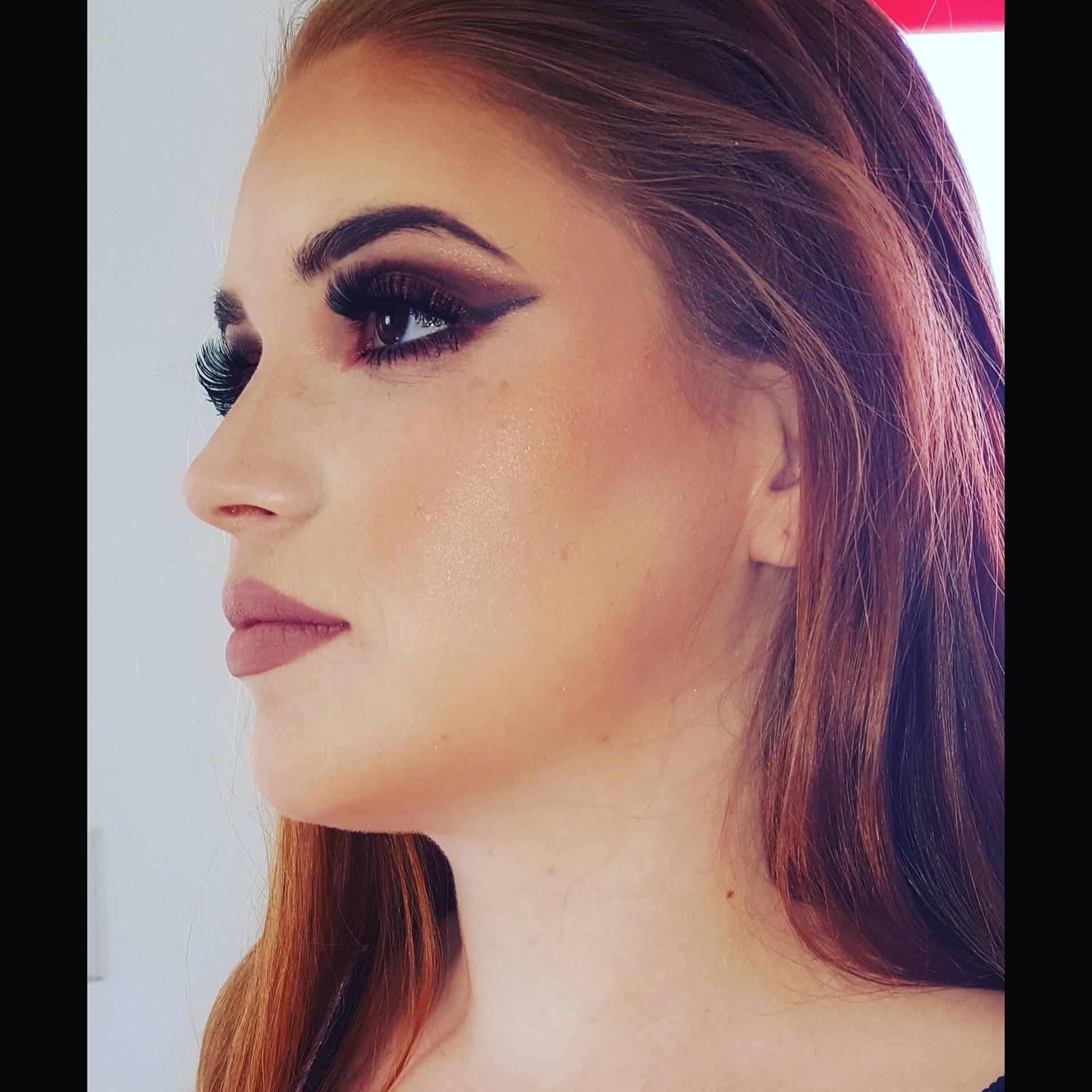 Glam Nail and Makeup Lounge Image