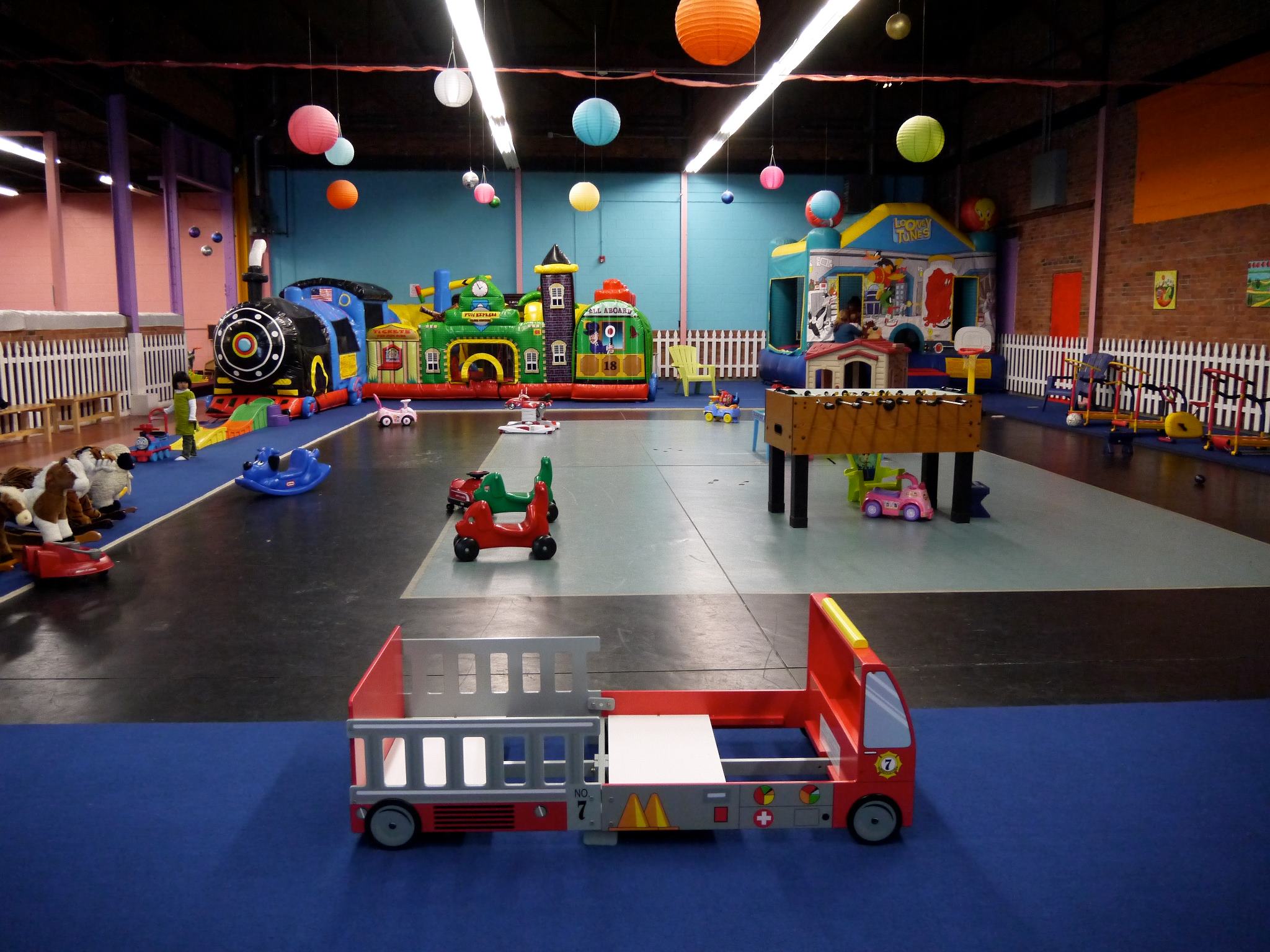 Little Kids Academy Image