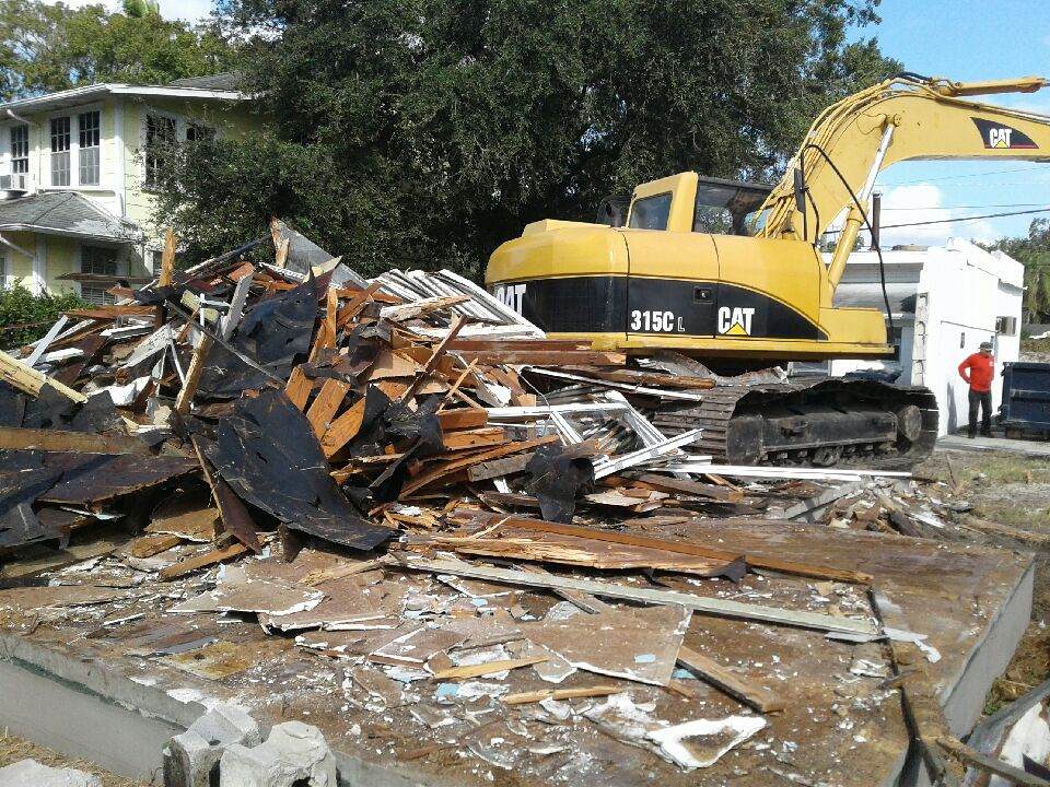 Tampa Tree Trimming & Services Inc Image