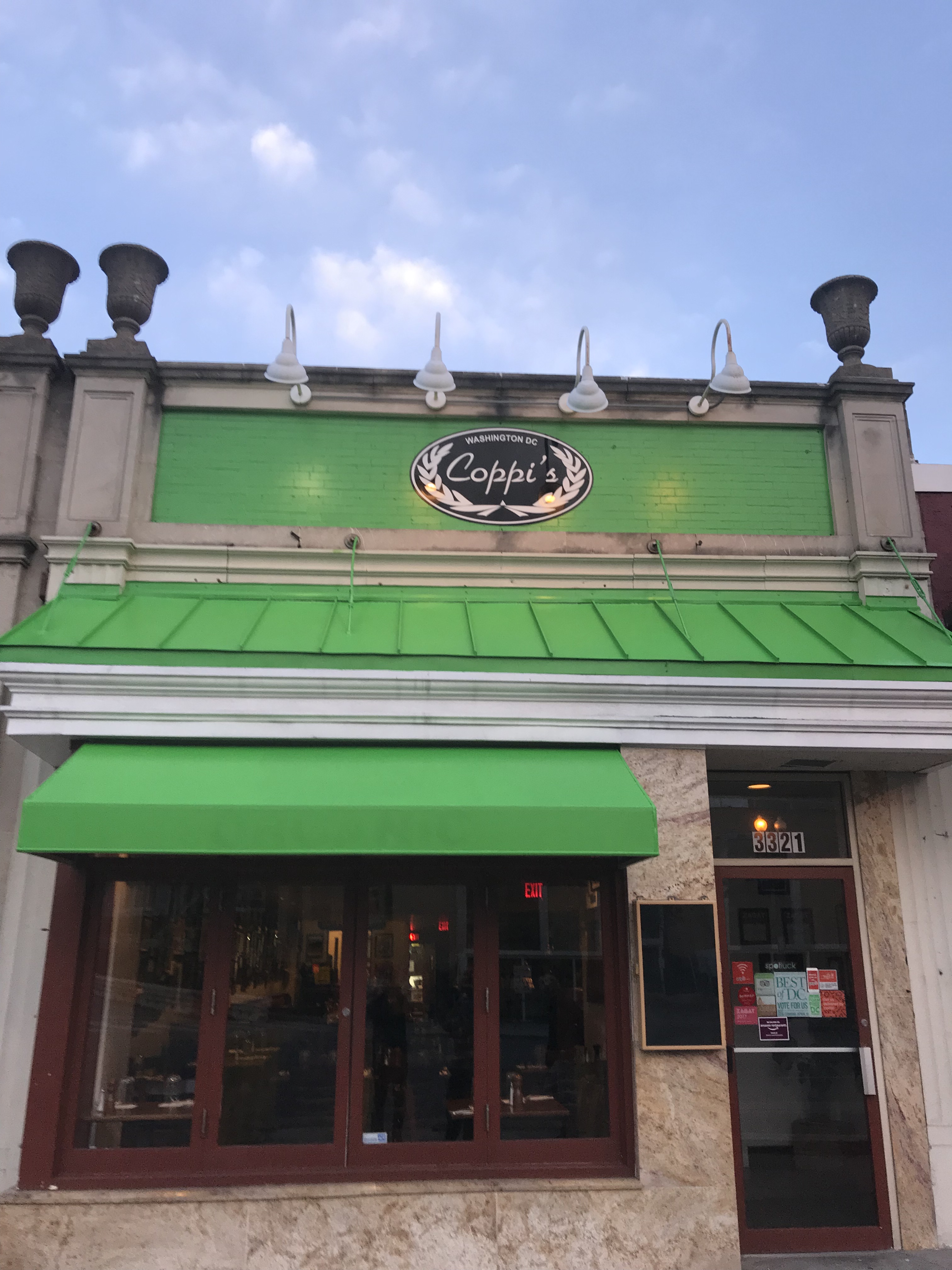 Coppi's Organic Restaurant Image