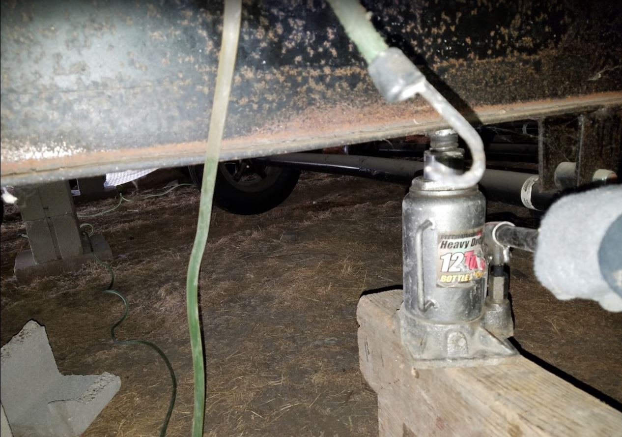 Manufactured Home Leveling and Foundation Repair Image