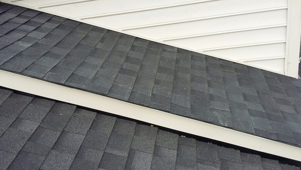 Bahena's Roofing Company Image