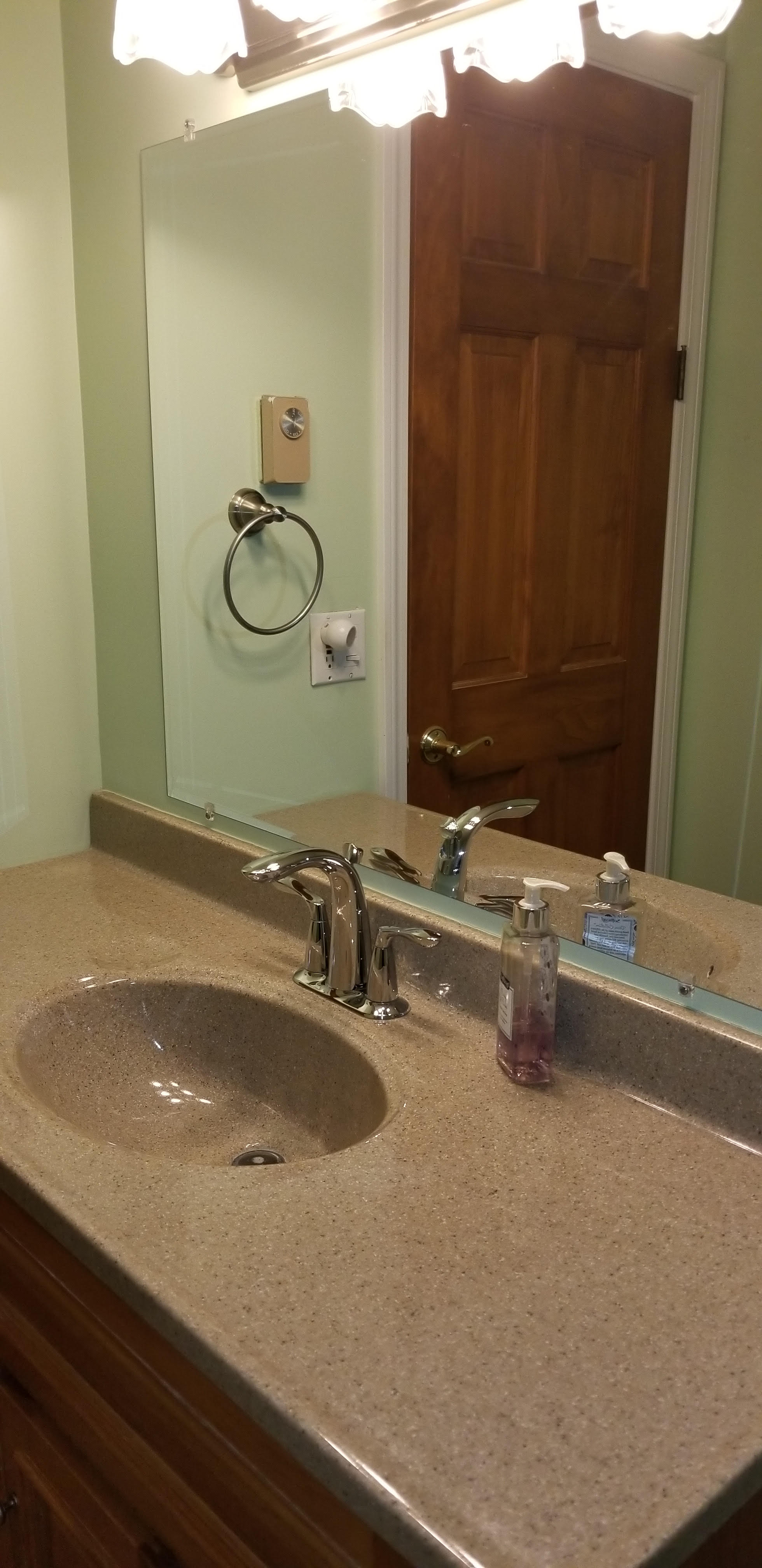 Elite Quality Cleaning Service Image