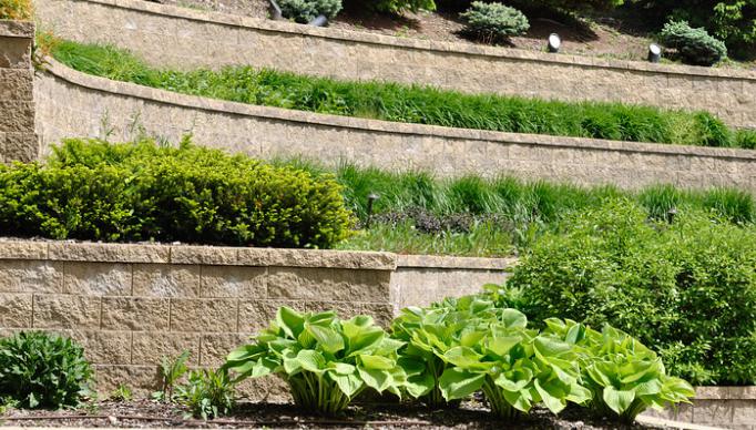 Retaining Walls of Des Moines Image