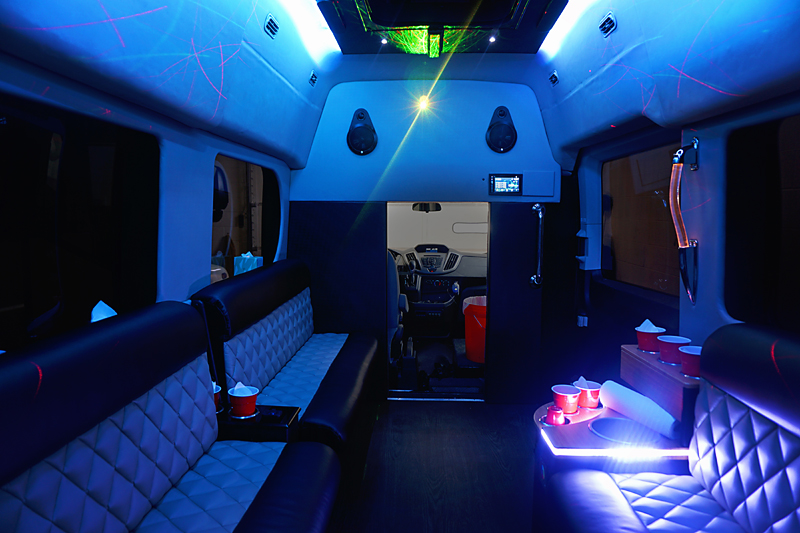 South Lyon Party Bus Image