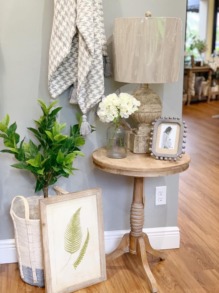 Kling Gallery Wine & Decor Image