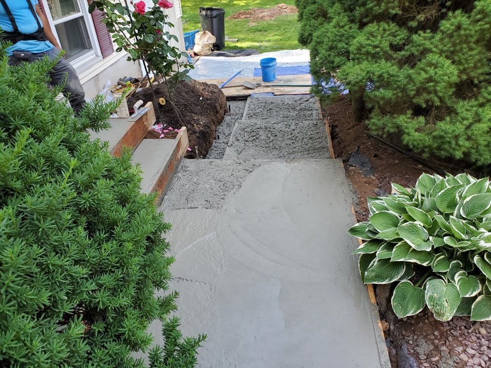 Leonel Landscaping Inc. Image