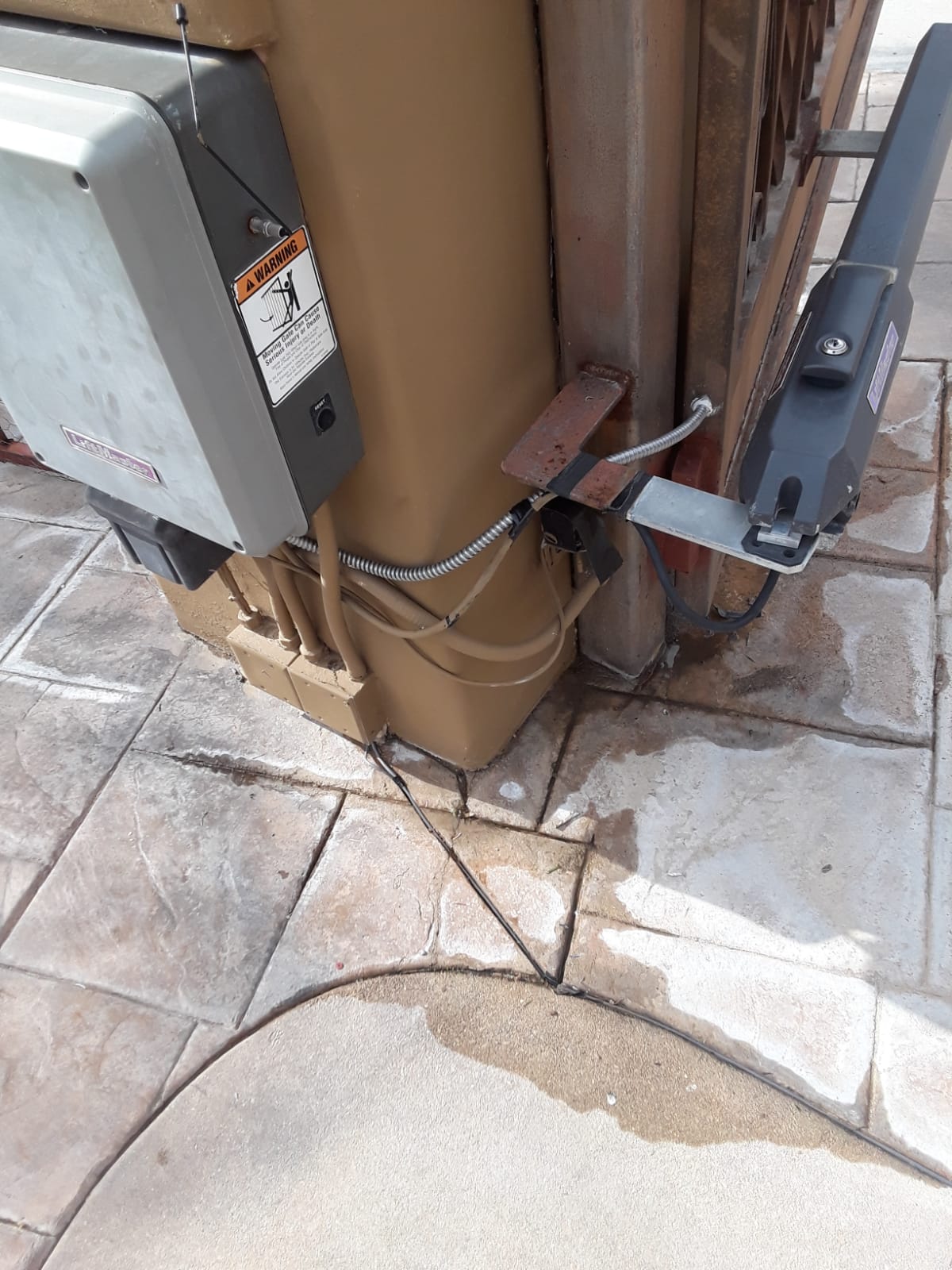 Gate Repair &amp; Electric Gate Repair Service Sherman Oaks Logo