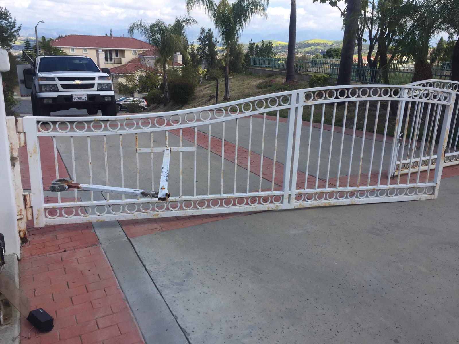 Electric Gate Repair Carlsbad Image