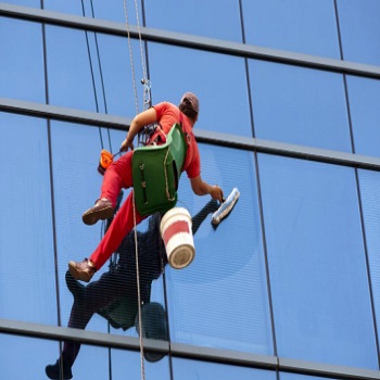 Bloomington Window Cleaning Image