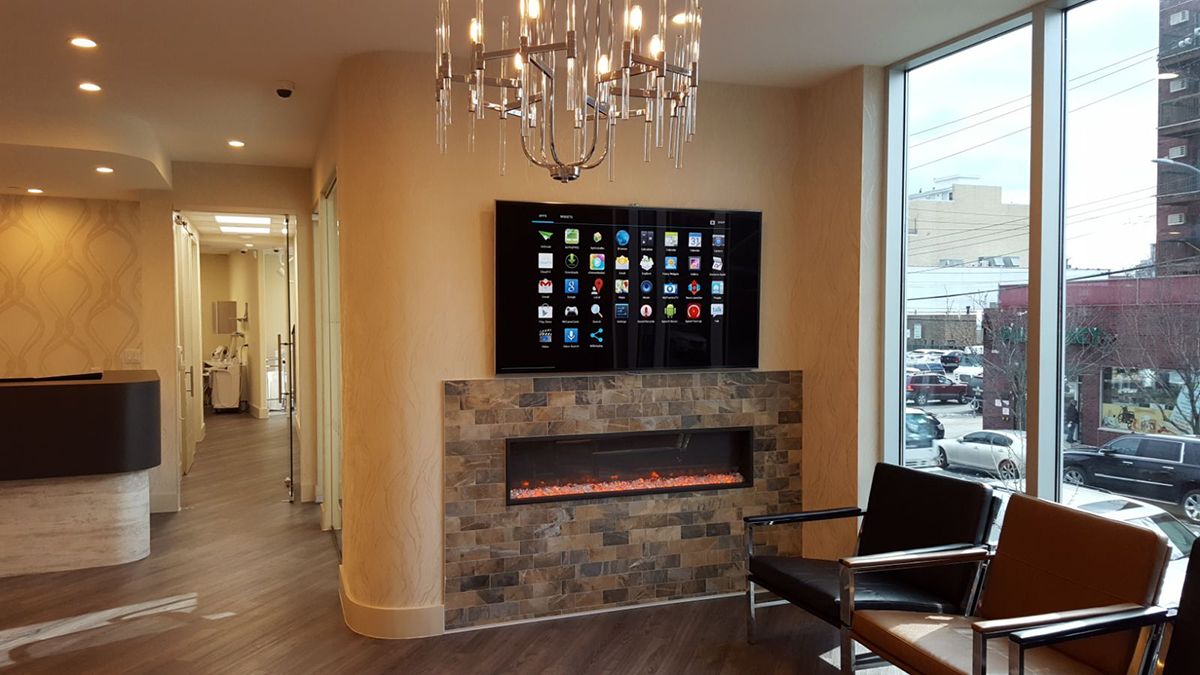 LuxDen Dental Center Image