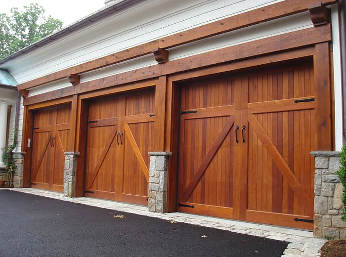 Garage Door Repair & Installation Image