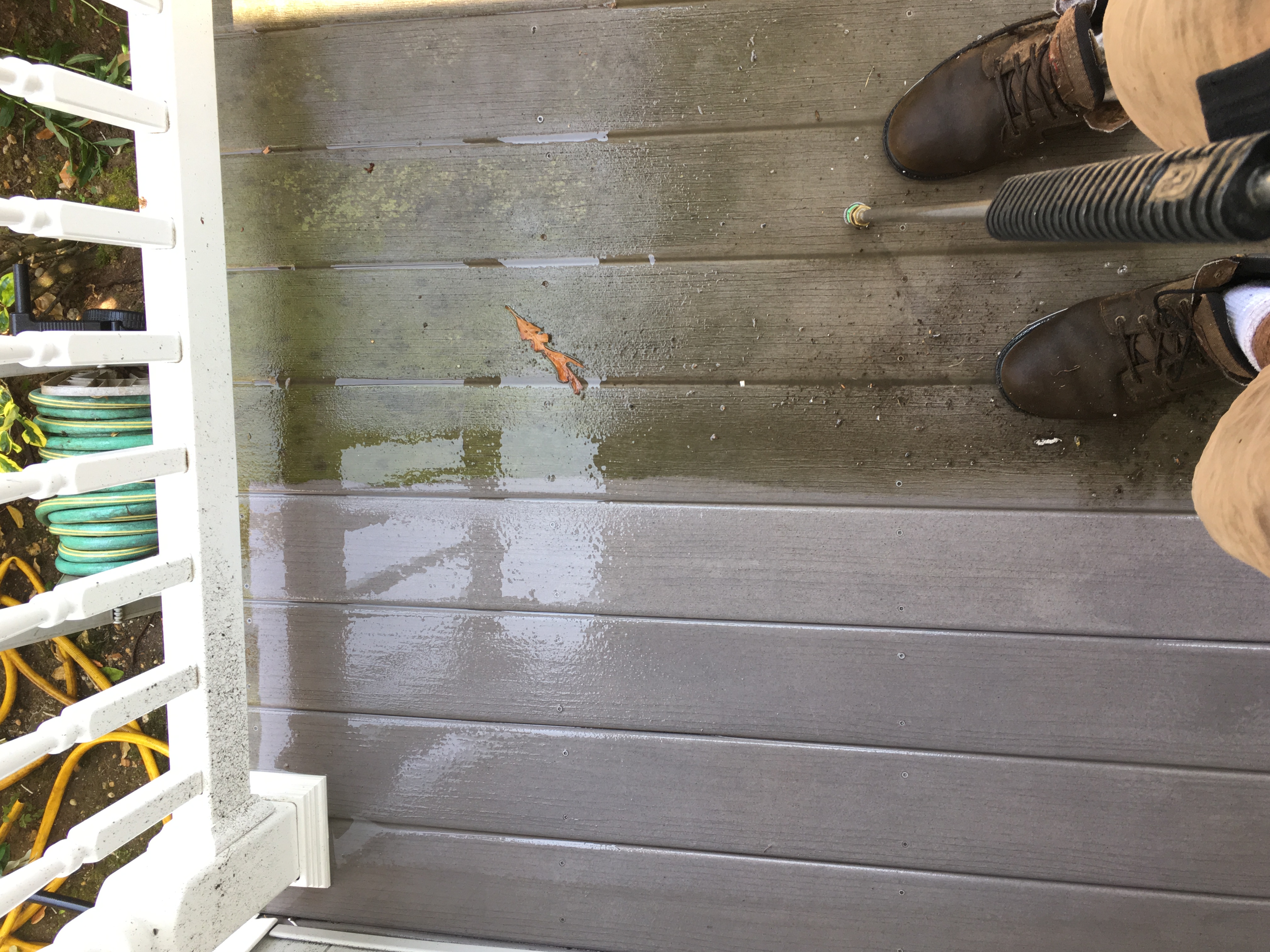 RJ's Gutter Cleaning Image