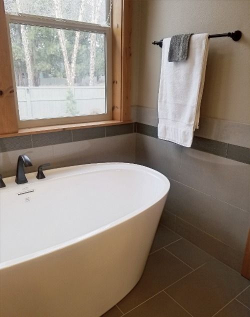 Oz Tile & Design Image