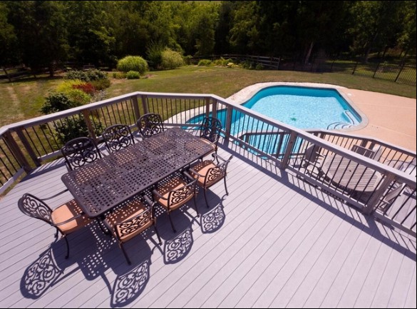 Omaha Deck Contractors Image