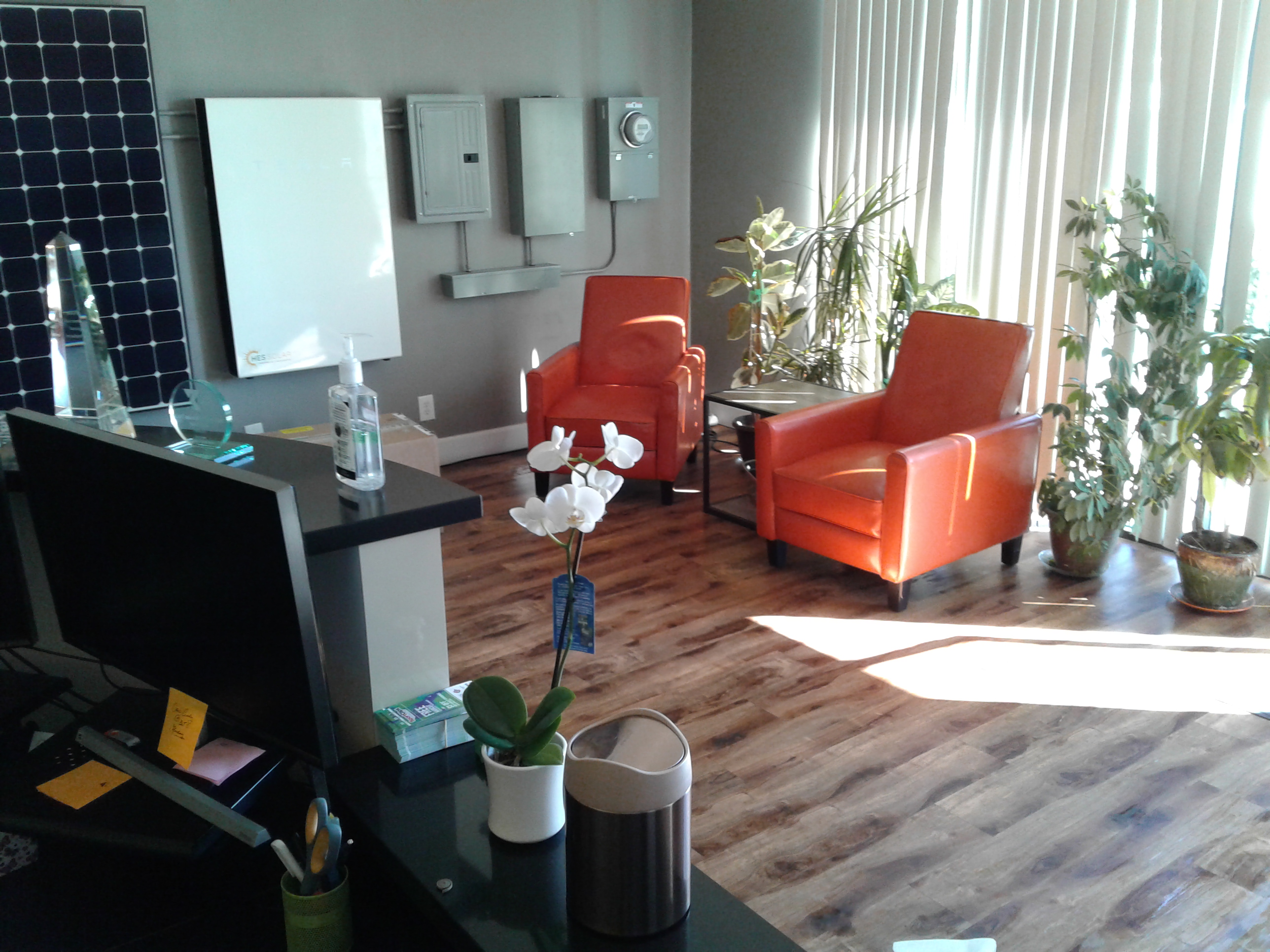 With our cleaning services your office space will be shining :)