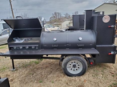 Blowin' Smoke Cookers Image