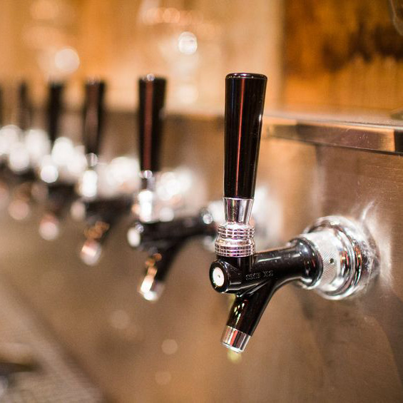 The Ledyard Bar Image