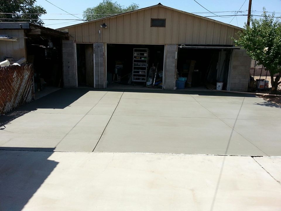 Driveway Contractor Milwaukee Image