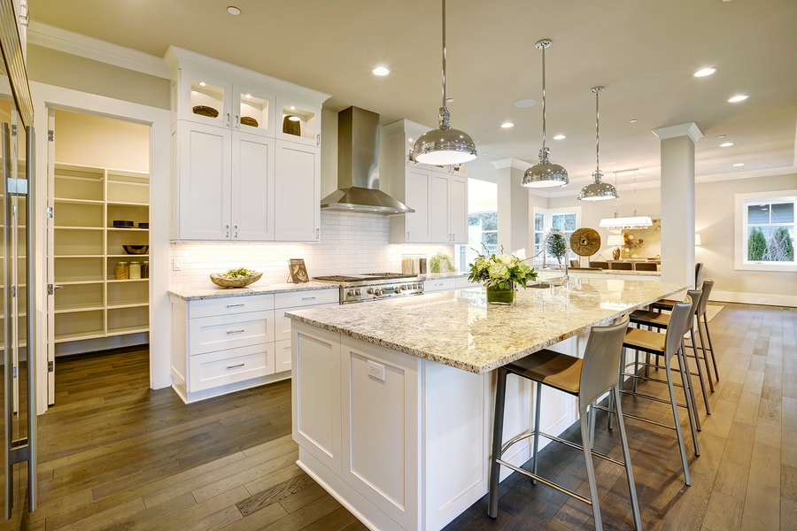 Flooring Installers of Montgomery Logo