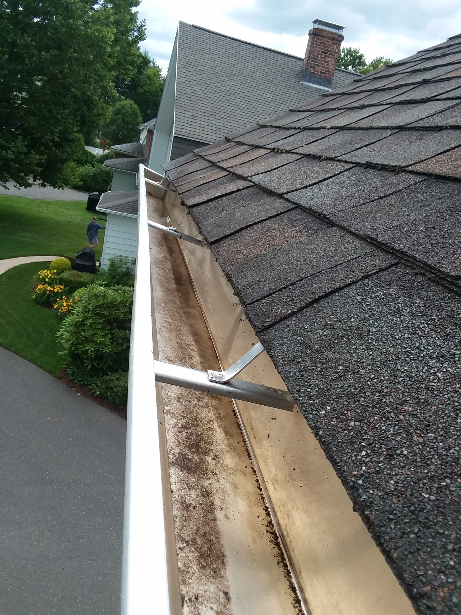 Clean Pro Gutter Cleaning Springfield Image