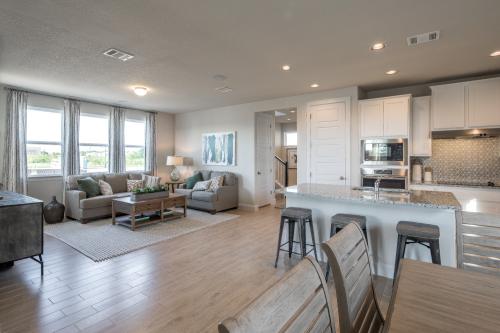 Saratoga Farms - Waterloo Homes by Brohn Image