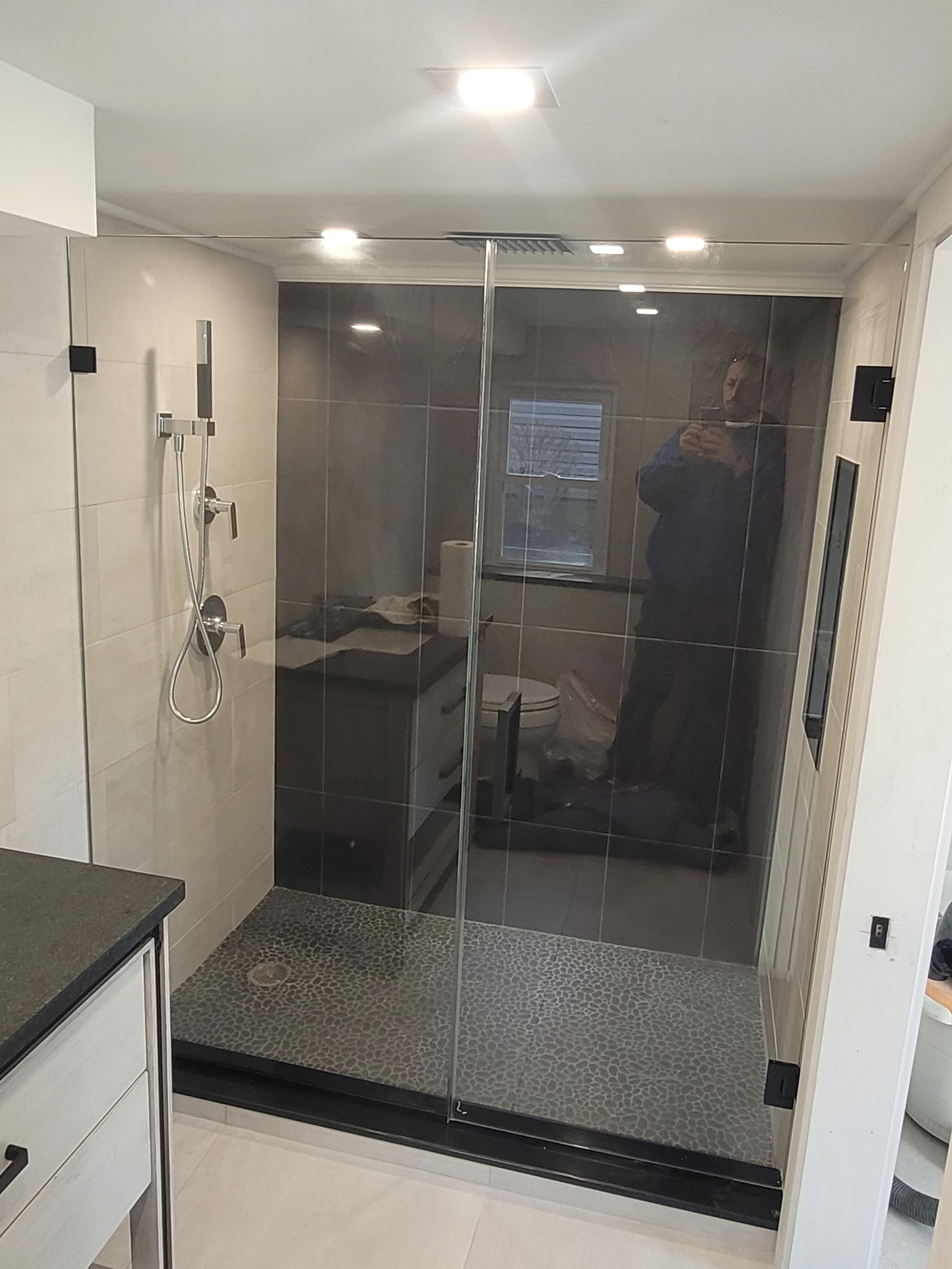 Long Island Shower Door Image