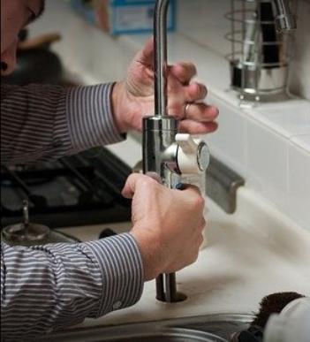 West Allis Handyman Image