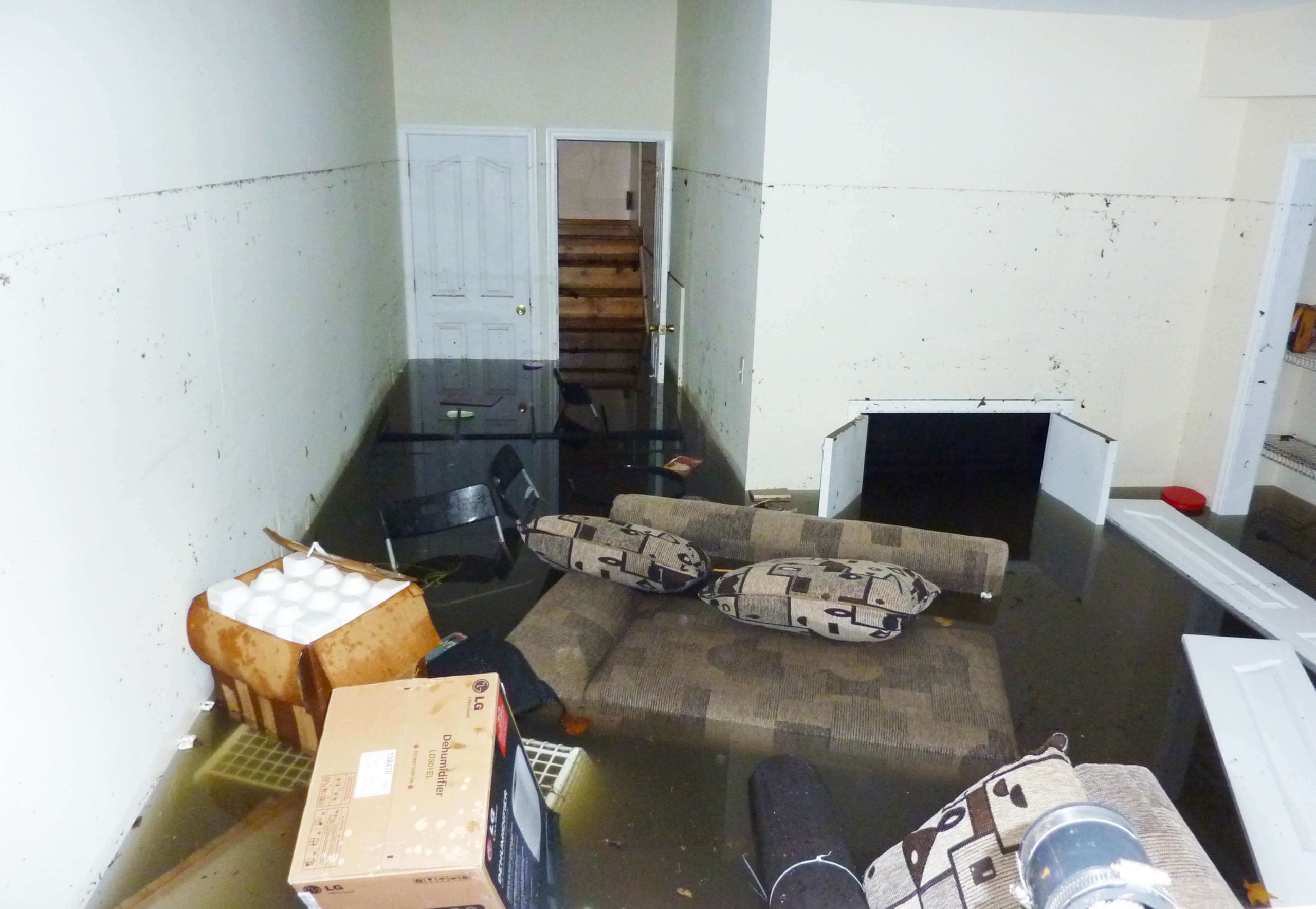 Diligent Water Damage Professionals Van Nuys Image