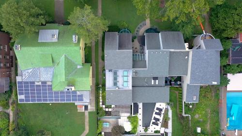 Real Estate Photographer Image