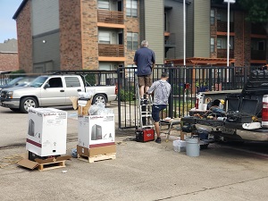 Everlast Gates Image