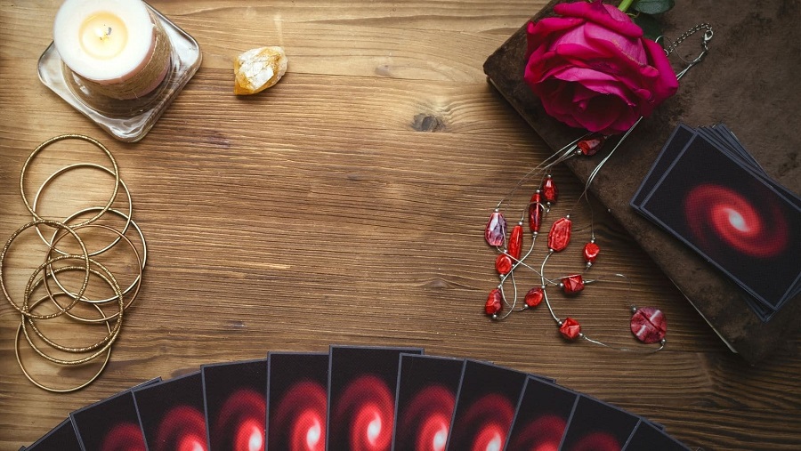 Florida's #1 Tarot Reading Image