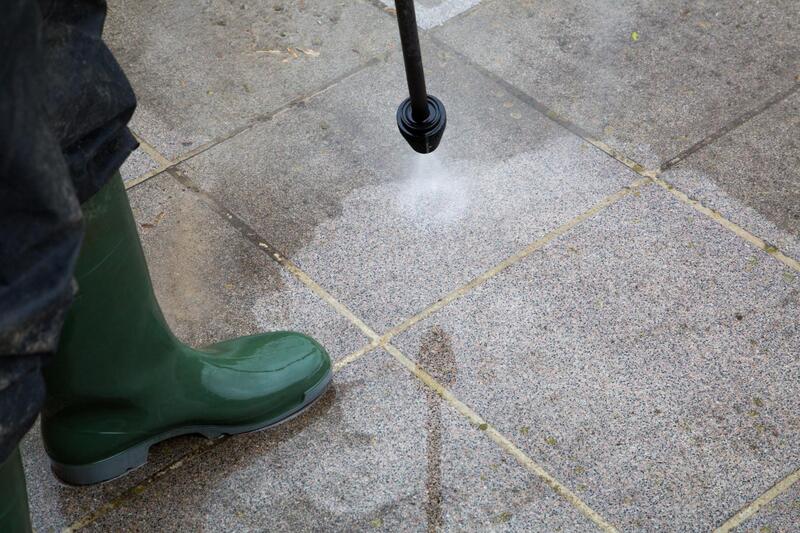 Bakersfield Express Pressure Washing Image
