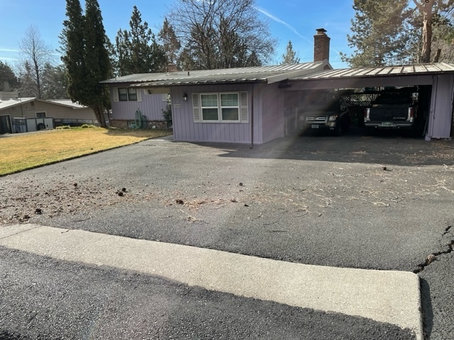 Luviano and Son Lawn Maintenance Image