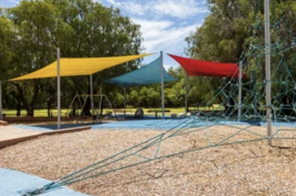 Mesa Shade Sail Pros Image