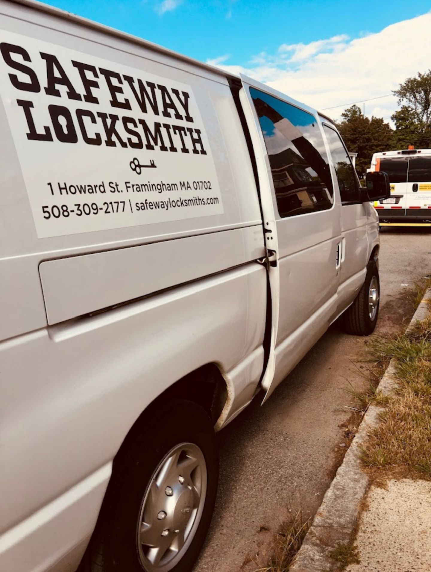 Safeway Locksmith Image