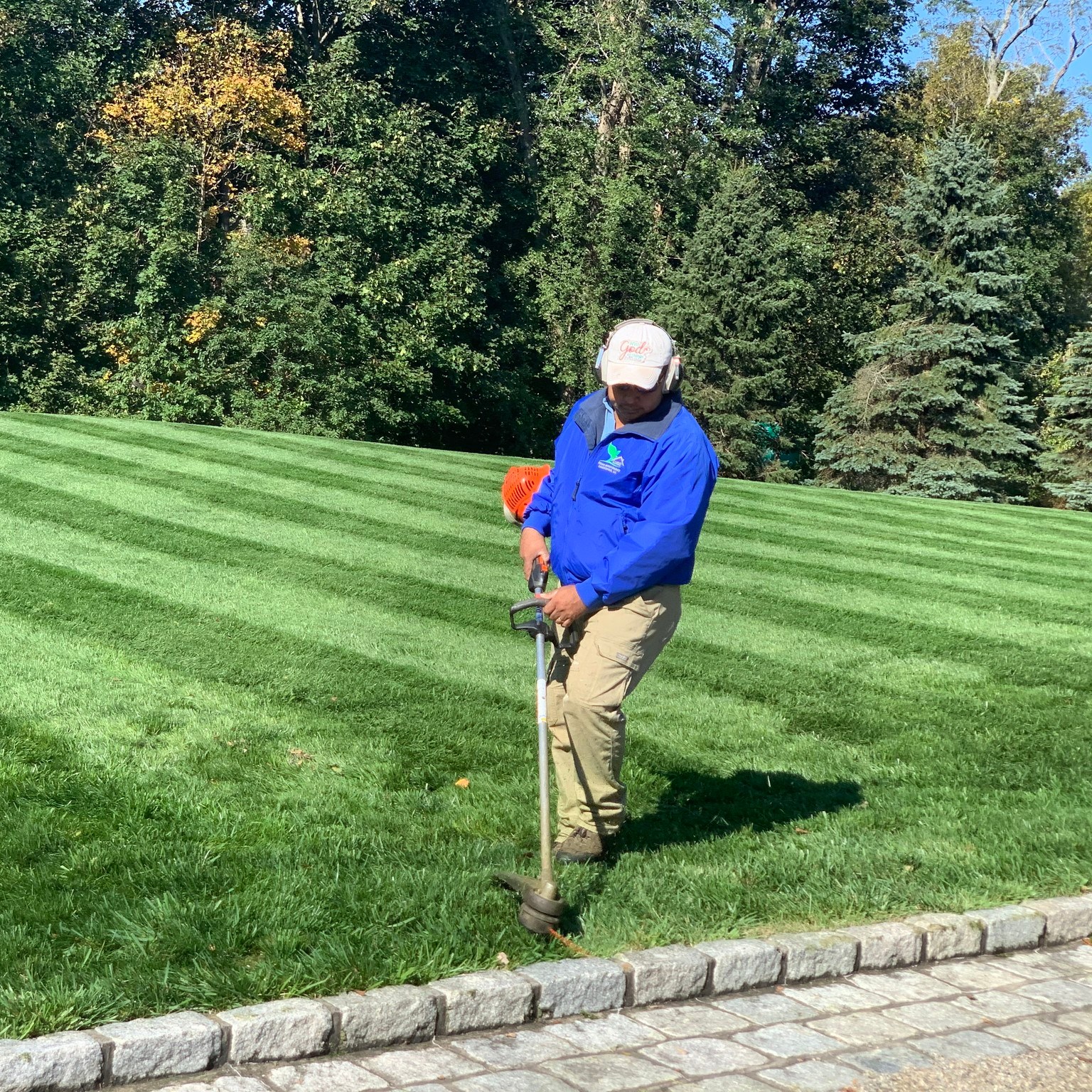 Lugo Landscaping and Home Improvements Image