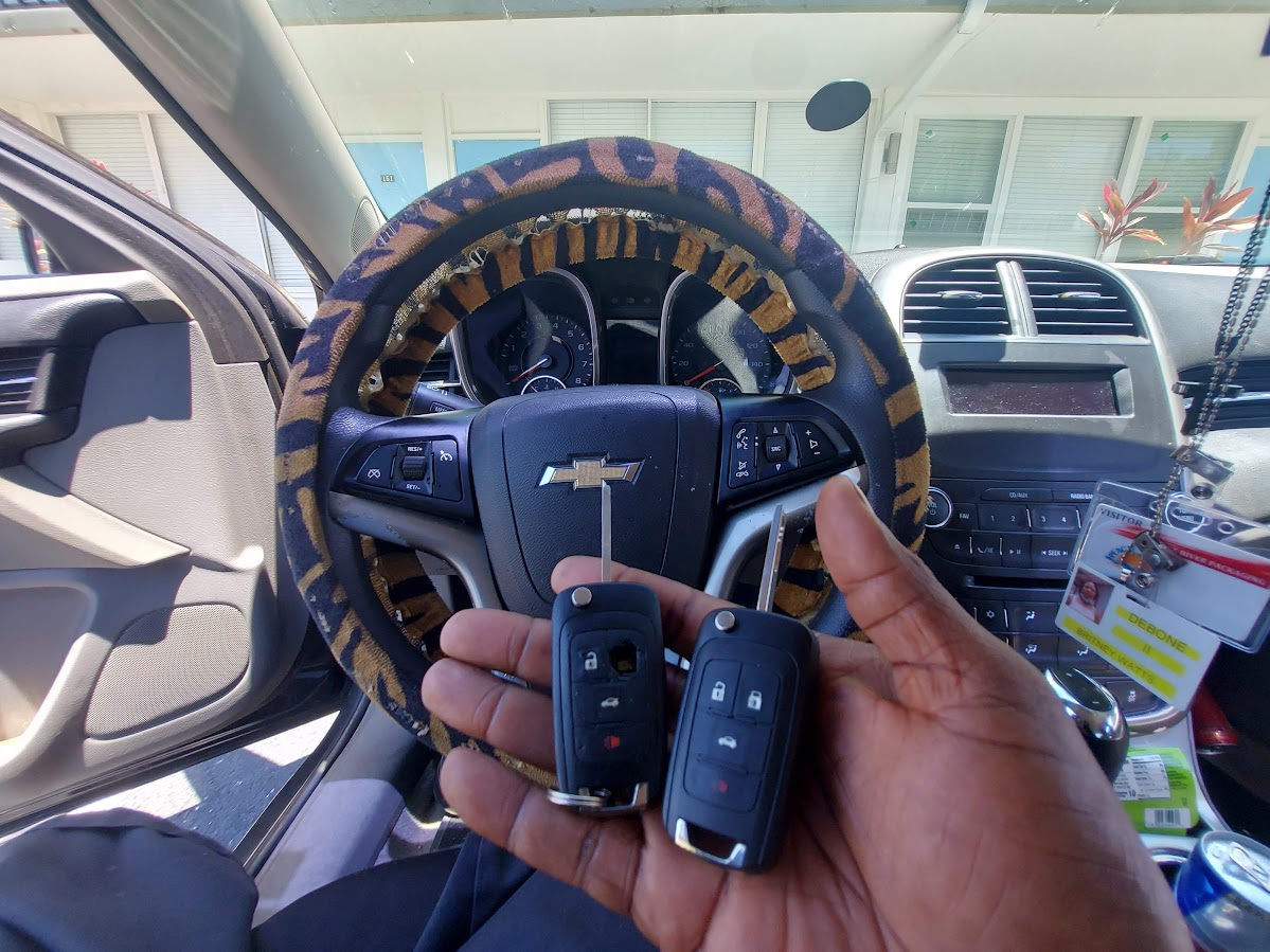 lakelandcarkeys.com Image