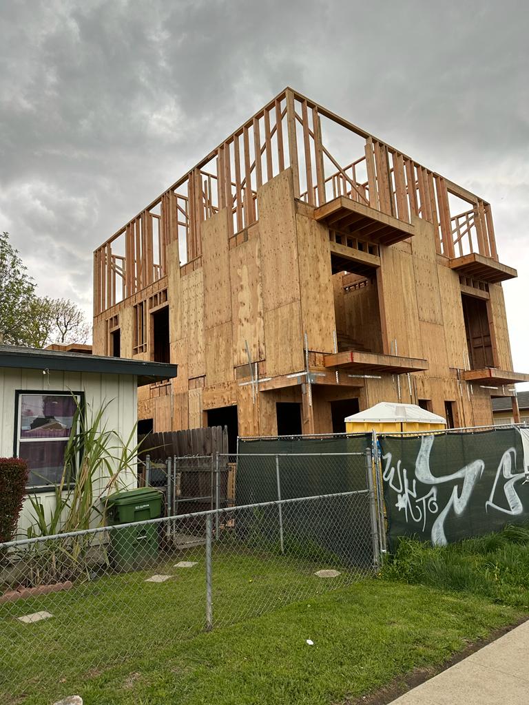 MW Monroy Construction Inc Image