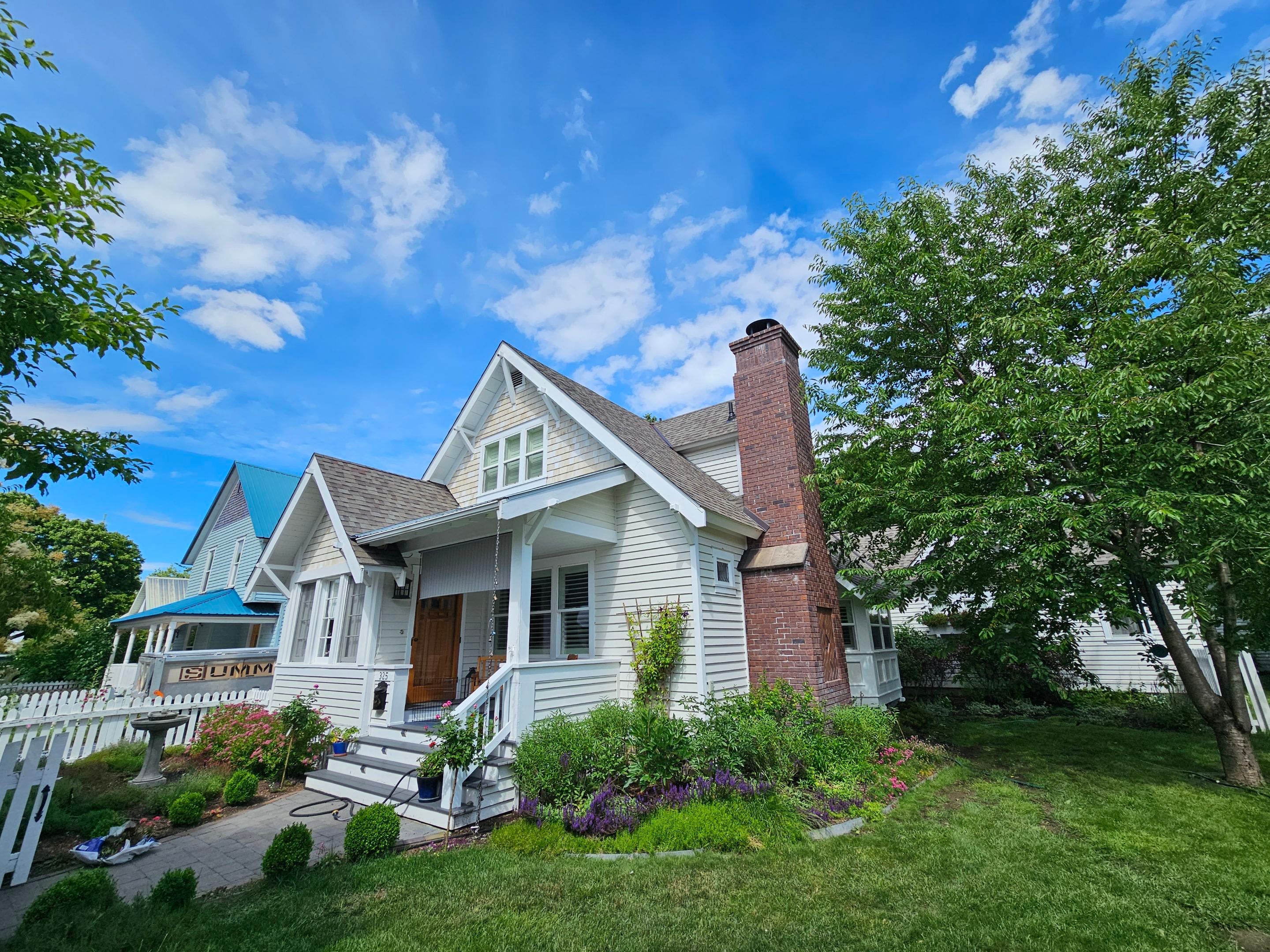 Summit Exteriors Image