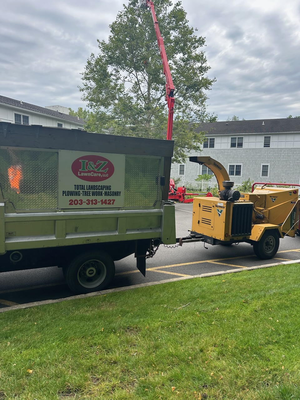 I & Z Landscaping Corp Image