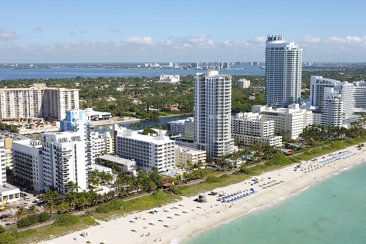 Miguel Perez - Luxe Properties Fort Lauderdale Realtor