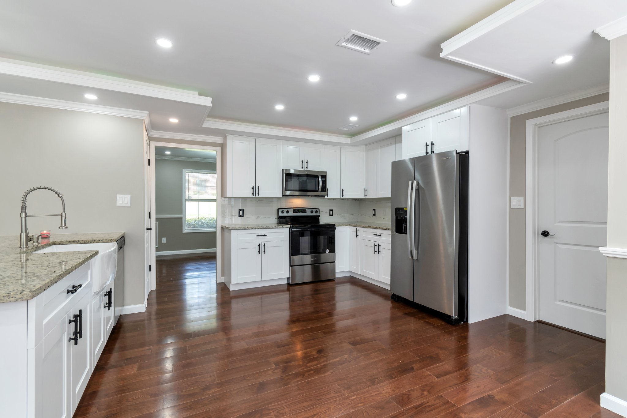 A to Z Home Improvement Image