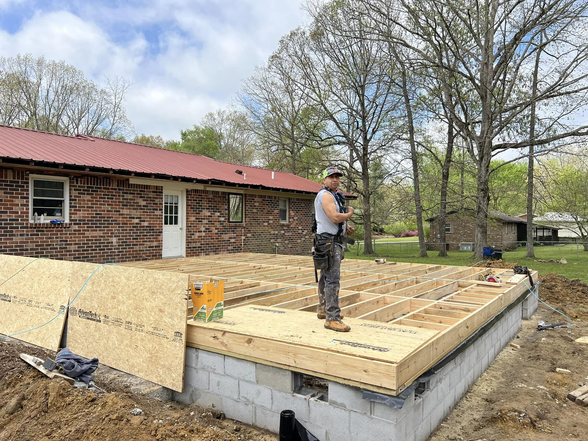 Sarabia Construction Image