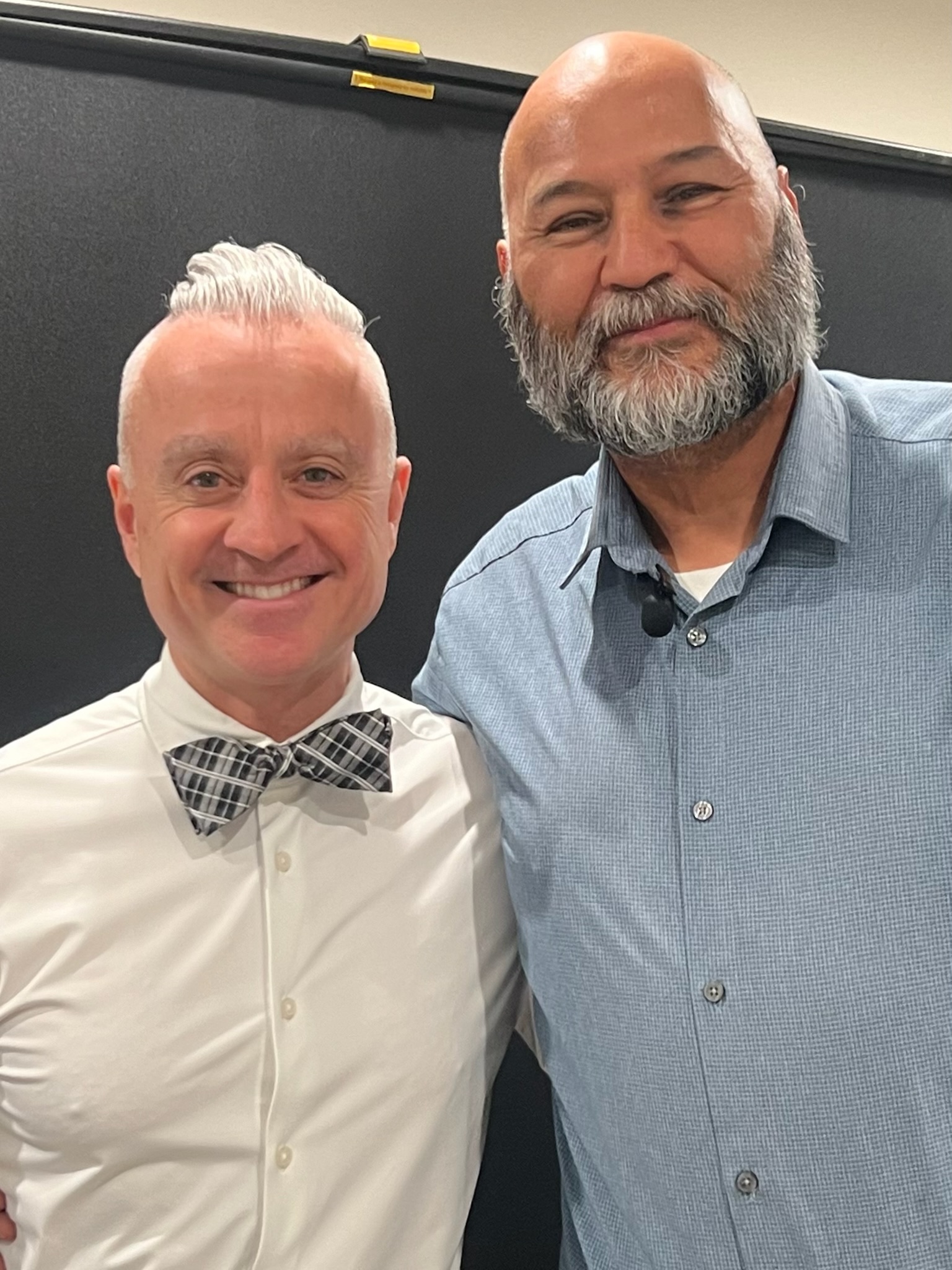 Aria Dental Implant Center Image