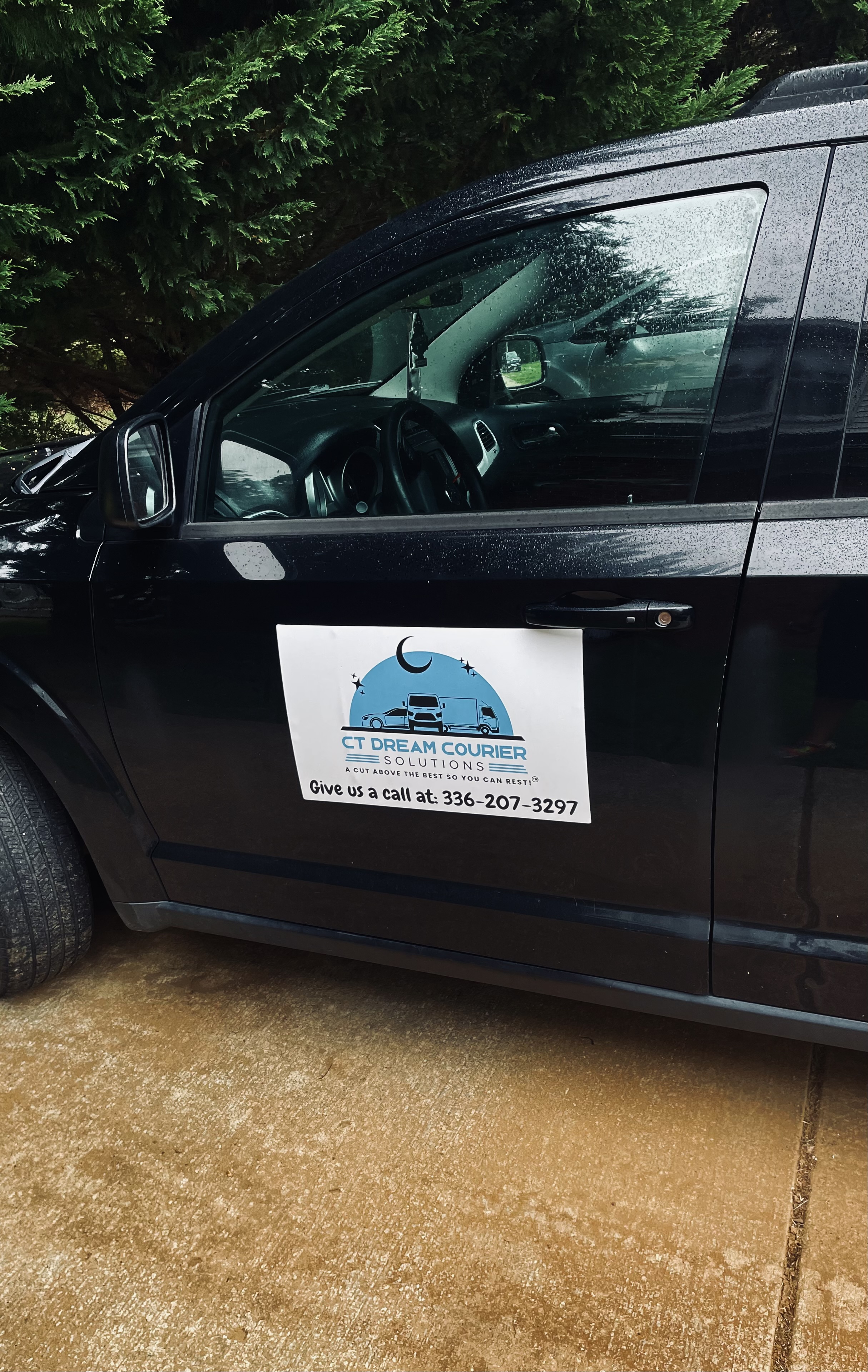 CT Dream Courier Solutions Image