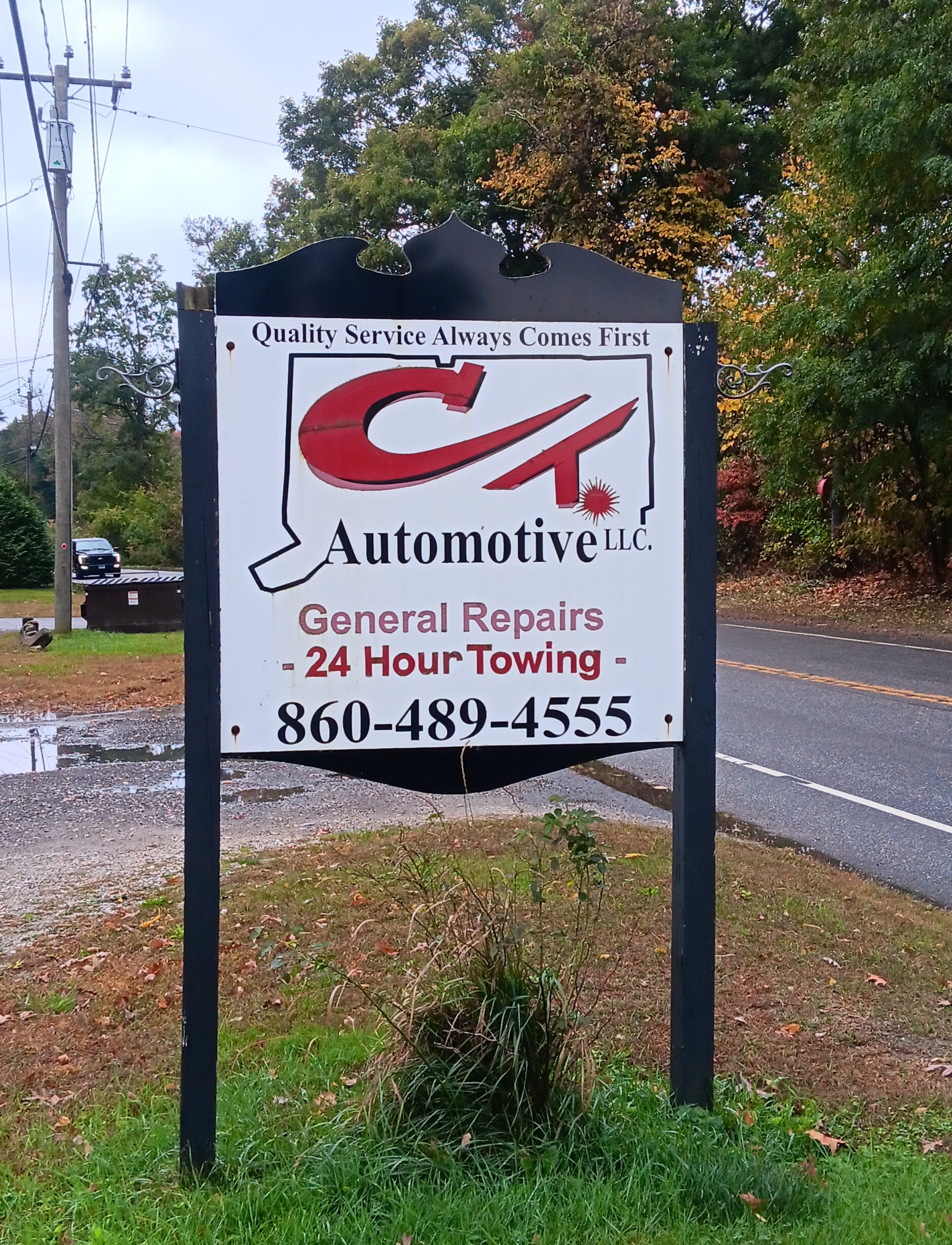 CT Automotive LLC. Logo