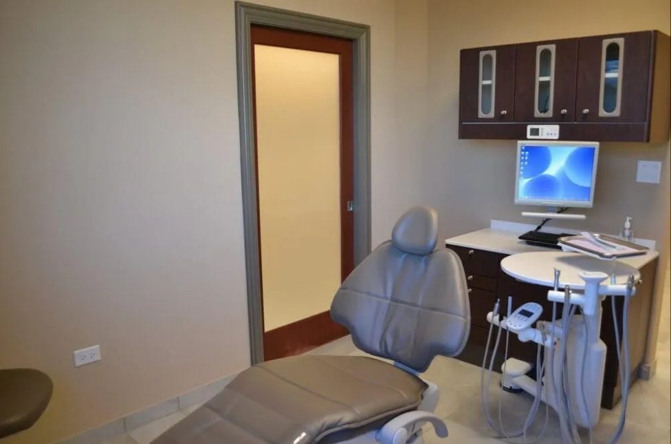 Dental Xperts Image