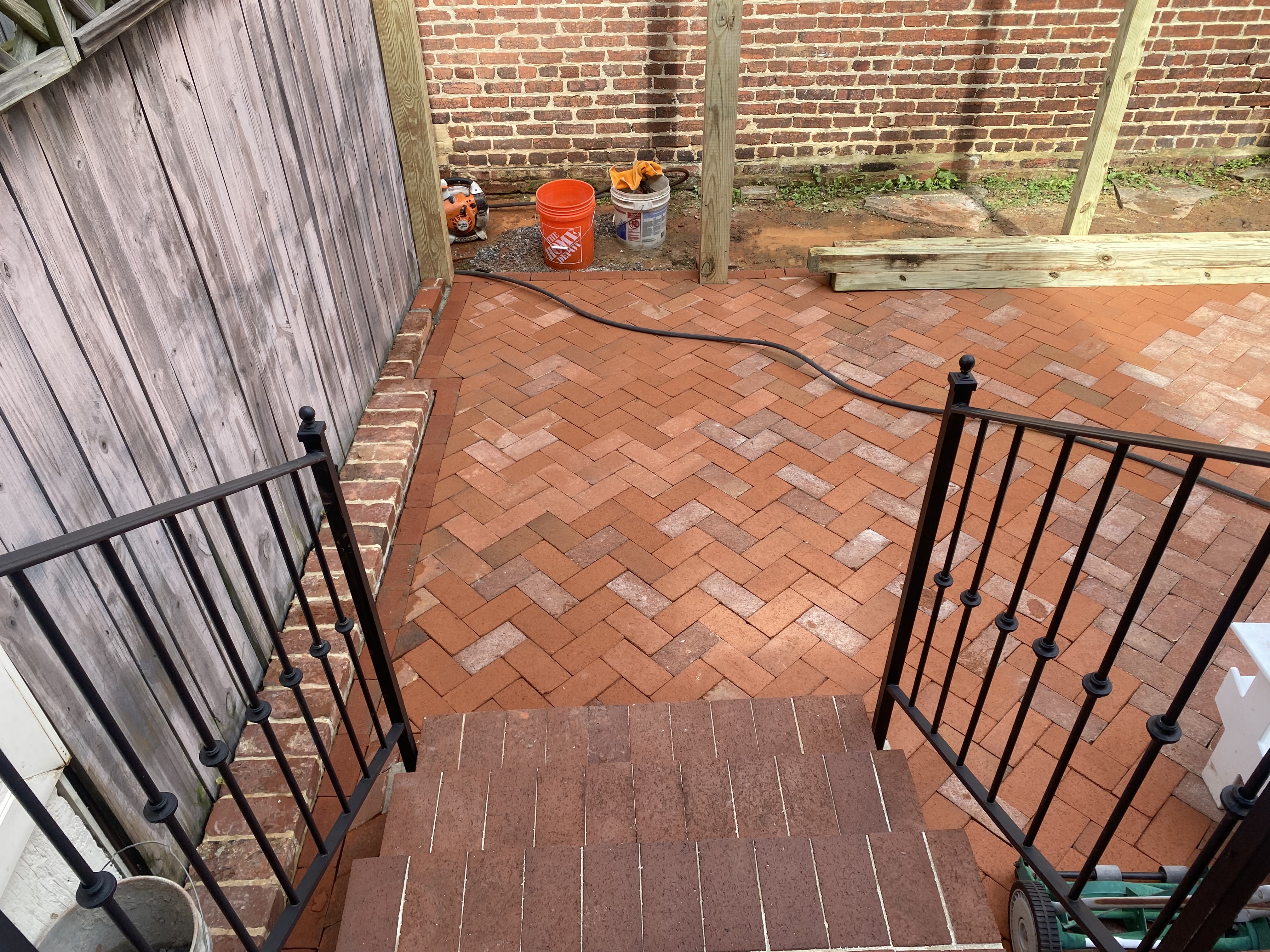 G & D Construction Image